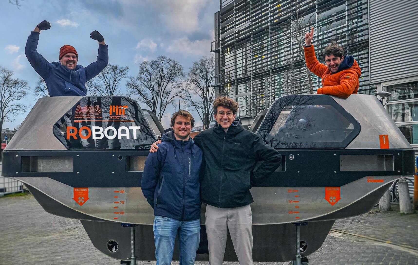 Roboat launches as a spin-off company. It transforms from a research project by MIT and AMS Institute to a startup.